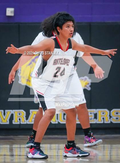 Thumbnail 1 in Seligman vs Wickenburg (Wrangler Classic) photogallery.