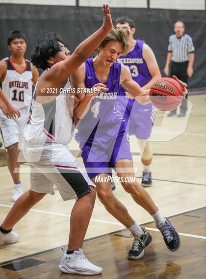 Thumbnail 3 in Seligman vs Wickenburg (Wrangler Classic) photogallery.