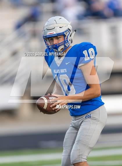 Thumbnail 2 in Lincoln East @ Millard North photogallery.