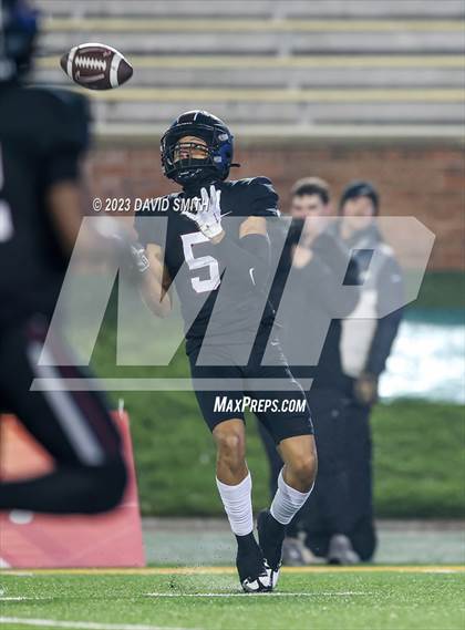 Thumbnail 2 in Republic vs. Cardinal Ritter College Prep (MSHSAA Class 5 Championship) photogallery.