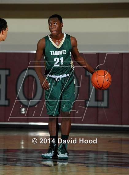 Thumbnail 3 in Villa Park vs. Tahquitz (MaxPreps Holiday Classic) photogallery.