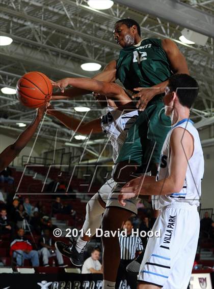 Thumbnail 3 in Villa Park vs. Tahquitz (MaxPreps Holiday Classic) photogallery.