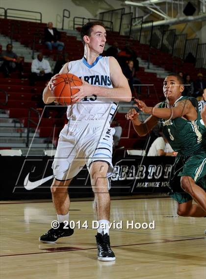 Thumbnail 3 in Villa Park vs. Tahquitz (MaxPreps Holiday Classic) photogallery.
