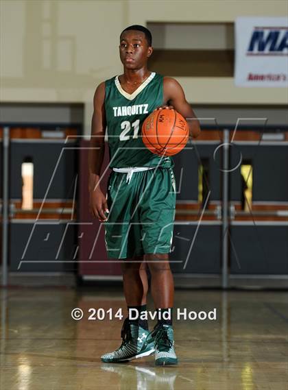 Thumbnail 2 in Villa Park vs. Tahquitz (MaxPreps Holiday Classic) photogallery.