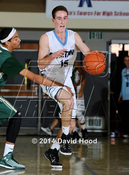 Thumbnail 3 in Villa Park vs. Tahquitz (MaxPreps Holiday Classic) photogallery.