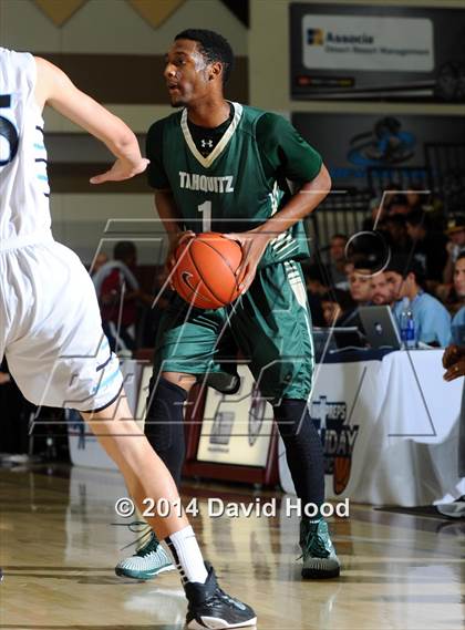 Thumbnail 1 in Villa Park vs. Tahquitz (MaxPreps Holiday Classic) photogallery.
