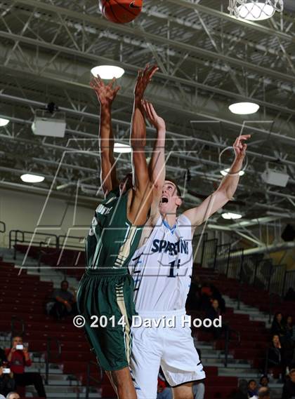 Thumbnail 2 in Villa Park vs. Tahquitz (MaxPreps Holiday Classic) photogallery.