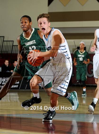 Thumbnail 1 in Villa Park vs. Tahquitz (MaxPreps Holiday Classic) photogallery.