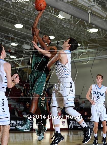 Thumbnail 1 in Villa Park vs. Tahquitz (MaxPreps Holiday Classic) photogallery.