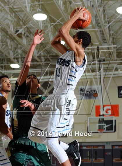 Thumbnail 2 in Villa Park vs. Tahquitz (MaxPreps Holiday Classic) photogallery.