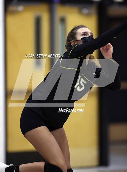 Thumbnail 3 in Grandview @ Arapahoe photogallery.