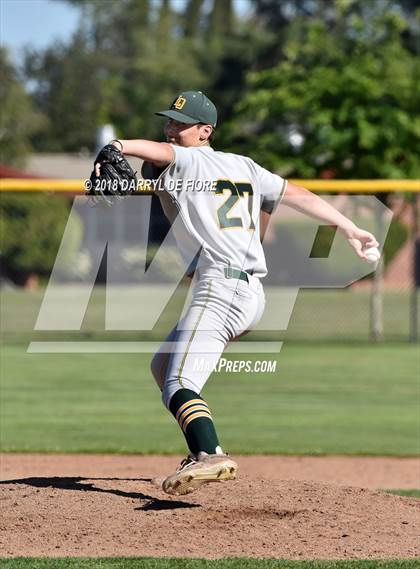 Thumbnail 2 in Live Oak @ Westmont photogallery.