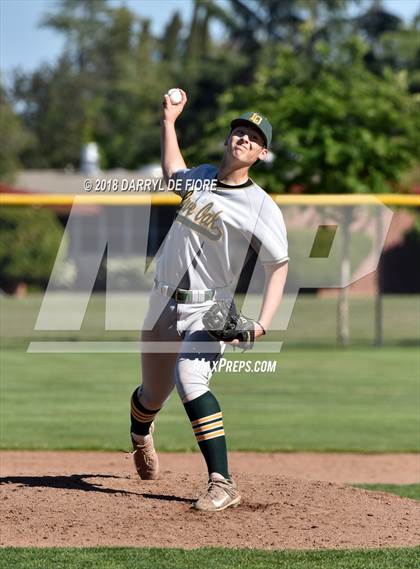 Thumbnail 3 in Live Oak @ Westmont photogallery.