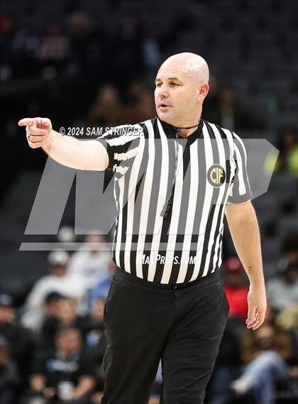 Thumbnail 1 in Harvard-Westlake @ Salesian College Preparatory (CIF State Open Division Final) photogallery.