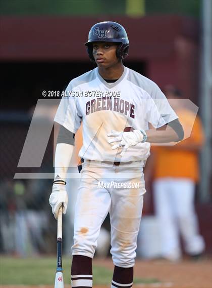 Thumbnail 2 in Green Hope vs. Fuquay - Varina photogallery.