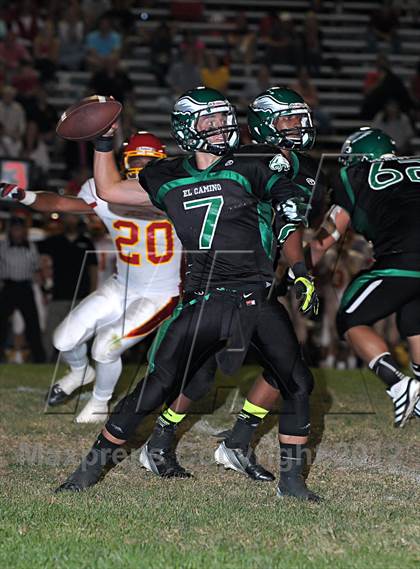 Thumbnail 3 in Jesuit @ El Camino photogallery.