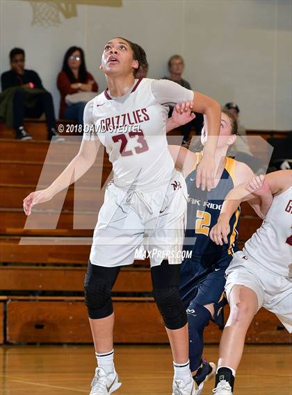 Thumbnail 3 in Oak Ridge vs. Mission Hills (St. Mary's Stockton MLK Showcase) photogallery.