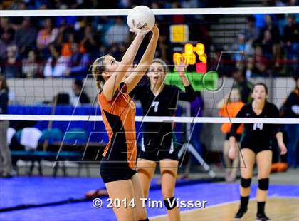 Thumbnail 2 in Mead vs. Niwot (CHSAA 4A Playoff) photogallery.