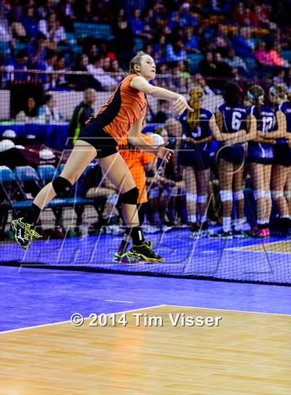 Thumbnail 2 in Mead vs. Niwot (CHSAA 4A Playoff) photogallery.