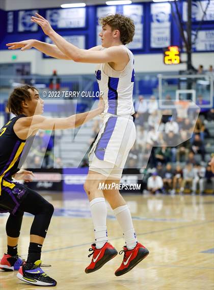 Thumbnail 2 in Montverde Academy vs. Pleasant Grove (5 for the Fight Hoopfest) photogallery.