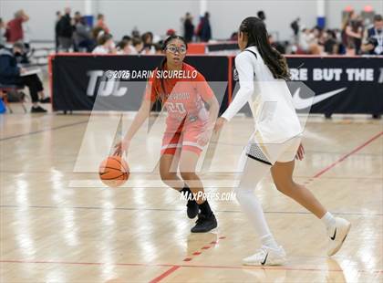 Thumbnail 1 in Archbishop Mitty vs. Homewood-Flossmoor (Nike Tournament of Champions) photogallery.