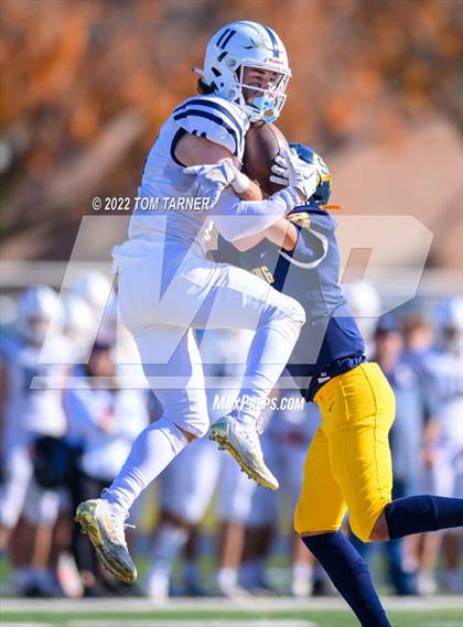Thumbnail 3 in Saint Viator @ Sterling (IHSA 5A Round 1 Playoff) photogallery.