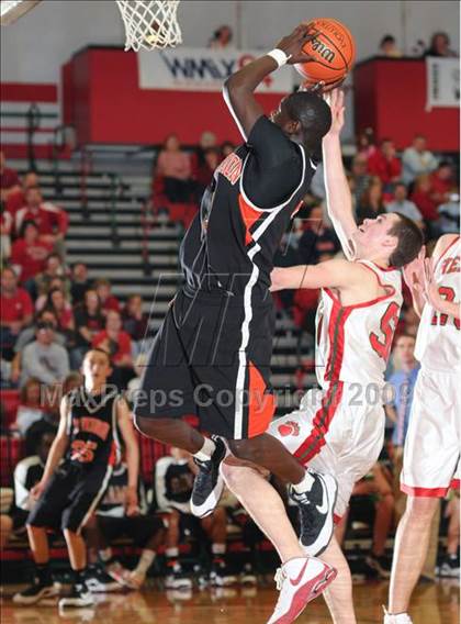 Thumbnail 2 in Effingham vs. Mt. Vernon photogallery.