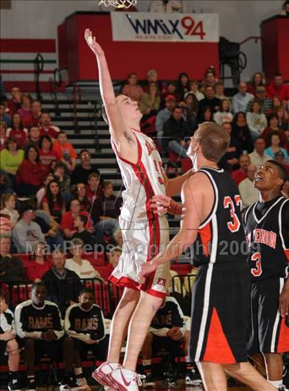 Thumbnail 2 in Effingham vs. Mt. Vernon photogallery.