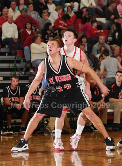 Thumbnail 2 in Effingham vs. Mt. Vernon photogallery.