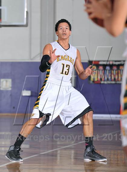 Thumbnail 1 in Foothill vs. Eisenhower (St. Hope Elite Classic) photogallery.