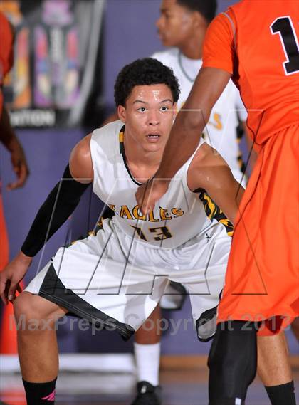Thumbnail 2 in Foothill vs. Eisenhower (St. Hope Elite Classic) photogallery.