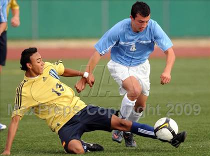Thumbnail 3 in Bullard vs. El Camino Real (CIF D1 SoCal Regional Final) photogallery.