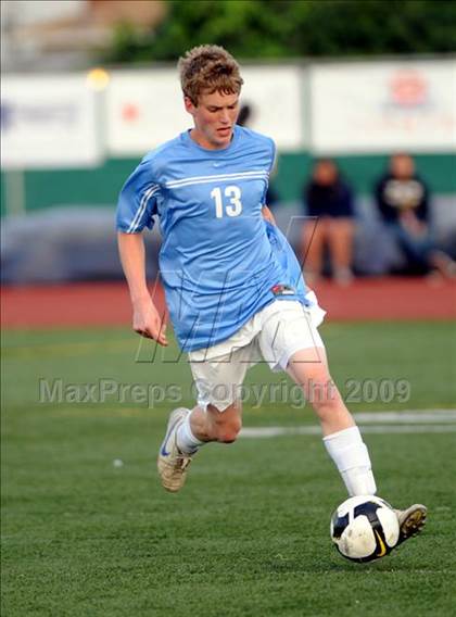 Thumbnail 2 in Bullard vs. El Camino Real (CIF D1 SoCal Regional Final) photogallery.
