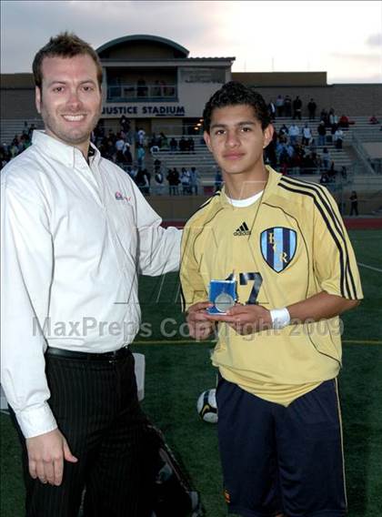 Thumbnail 3 in Bullard vs. El Camino Real (CIF D1 SoCal Regional Final) photogallery.