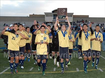 Thumbnail 1 in Bullard vs. El Camino Real (CIF D1 SoCal Regional Final) photogallery.