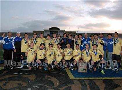 Thumbnail 2 in Bullard vs. El Camino Real (CIF D1 SoCal Regional Final) photogallery.