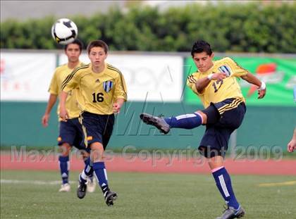 Thumbnail 1 in Bullard vs. El Camino Real (CIF D1 SoCal Regional Final) photogallery.