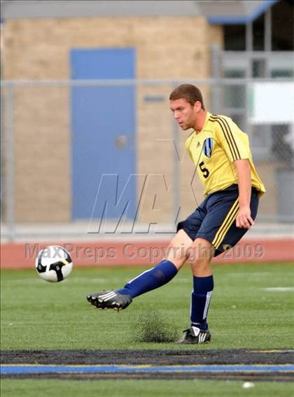 Thumbnail 1 in Bullard vs. El Camino Real (CIF D1 SoCal Regional Final) photogallery.