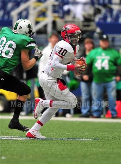 Thumbnail 3 in Cedar Hill vs. Carroll (Texas 5A D2 Region 1 Area Playoff) photogallery.