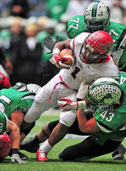 Thumbnail 1 in Cedar Hill vs. Carroll (Texas 5A D2 Region 1 Area Playoff) photogallery.