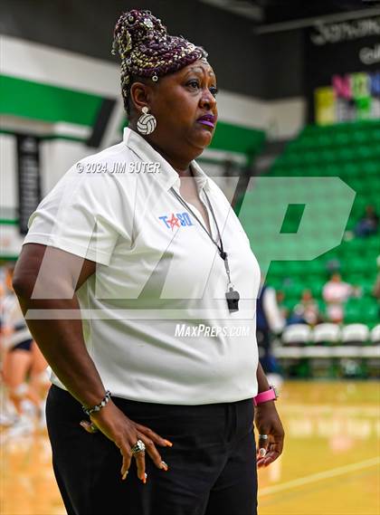 Thumbnail 2 in Cuero vs Goliad photogallery.