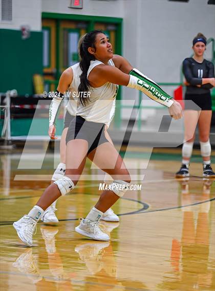 Thumbnail 2 in Cuero vs Goliad photogallery.