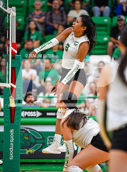 Thumbnail 2 in Cuero vs Goliad photogallery.