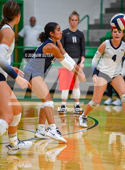 Thumbnail 1 in Cuero vs Goliad photogallery.