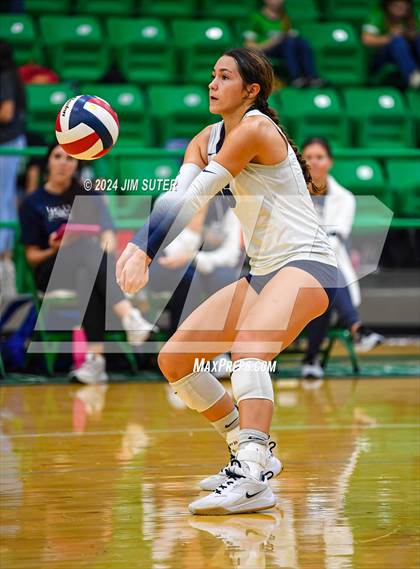Thumbnail 2 in Cuero vs Goliad photogallery.