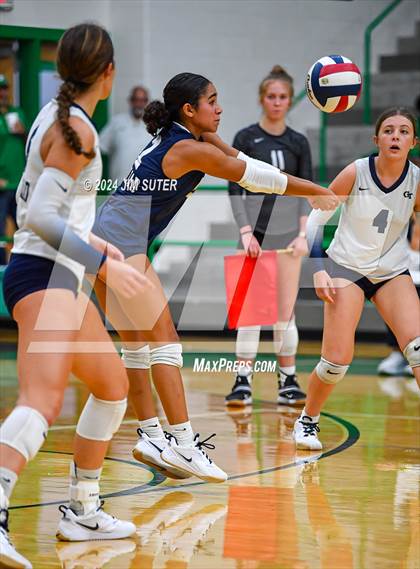 Thumbnail 2 in Cuero vs Goliad photogallery.