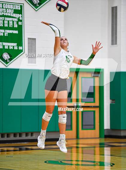 Thumbnail 1 in Cuero vs Goliad photogallery.