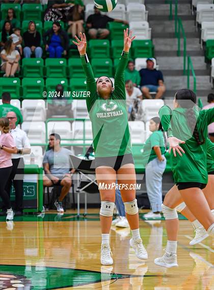 Thumbnail 2 in Cuero vs Goliad photogallery.