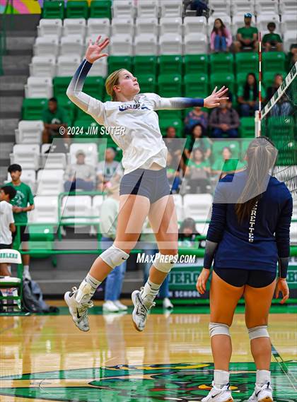 Thumbnail 2 in Cuero vs Goliad photogallery.