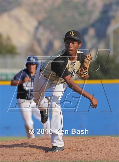 Thumbnail 2 in Oak Park @ Camarillo photogallery.